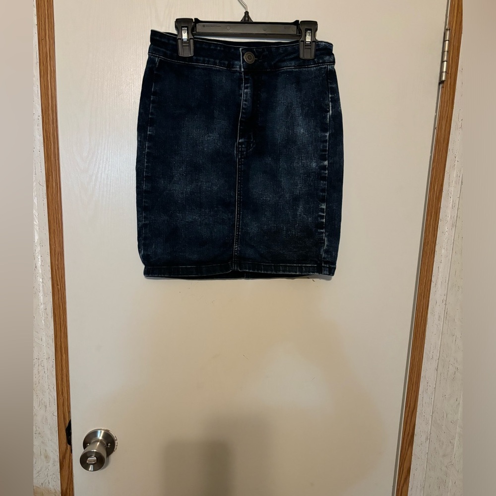 American Eagle Outfitters Dark Blue Pencil Skirt